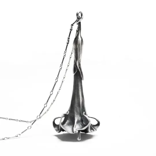 The Datura Bell