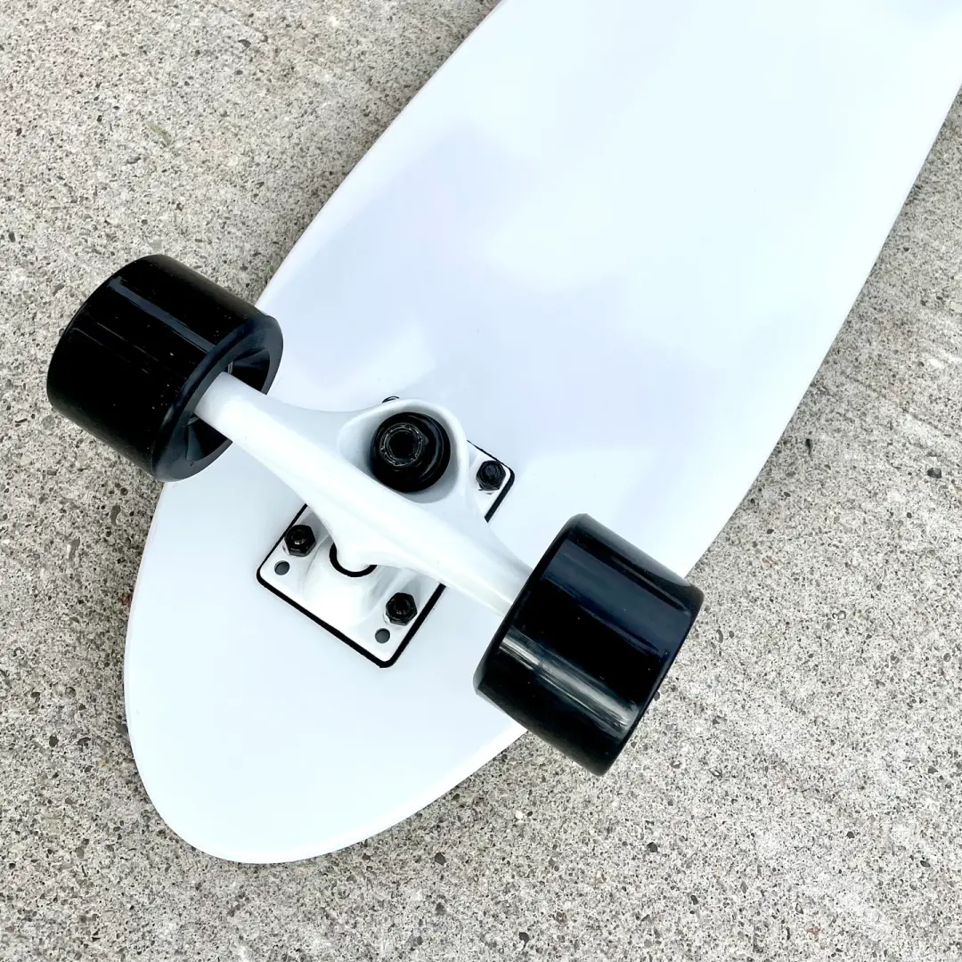Black and White 8” Complete Cruiser