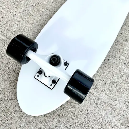 Black and White 8” Complete Cruiser