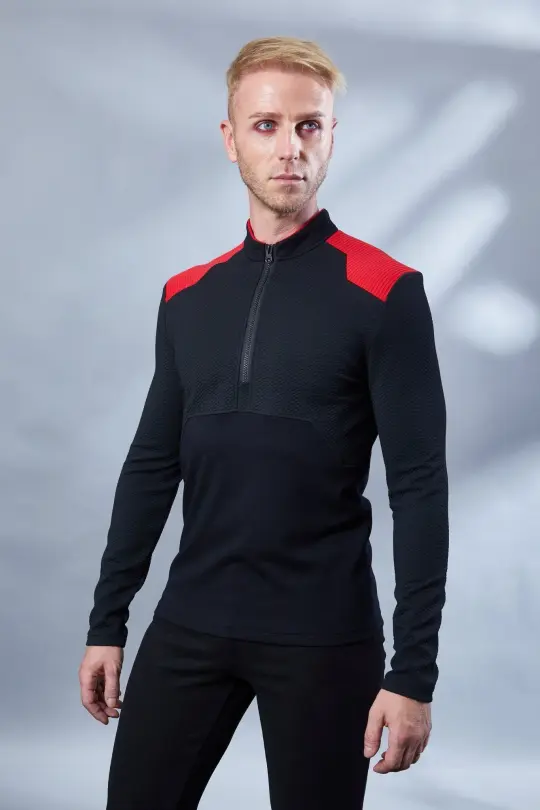 RR Black and red pullover