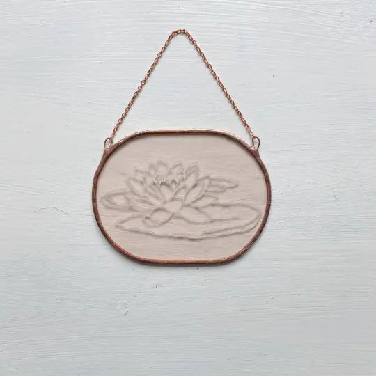 Water Lily Cameo