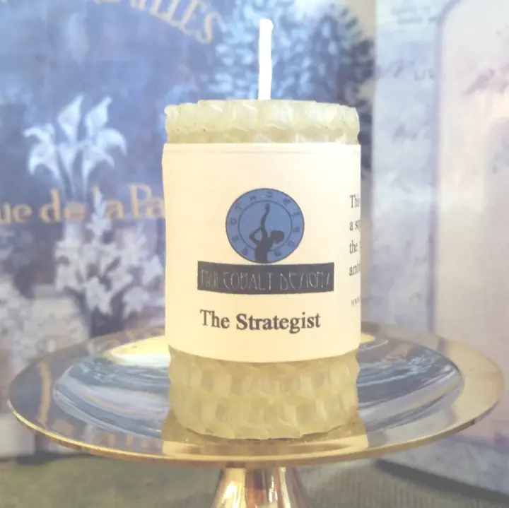 The Strategist Mini Candle