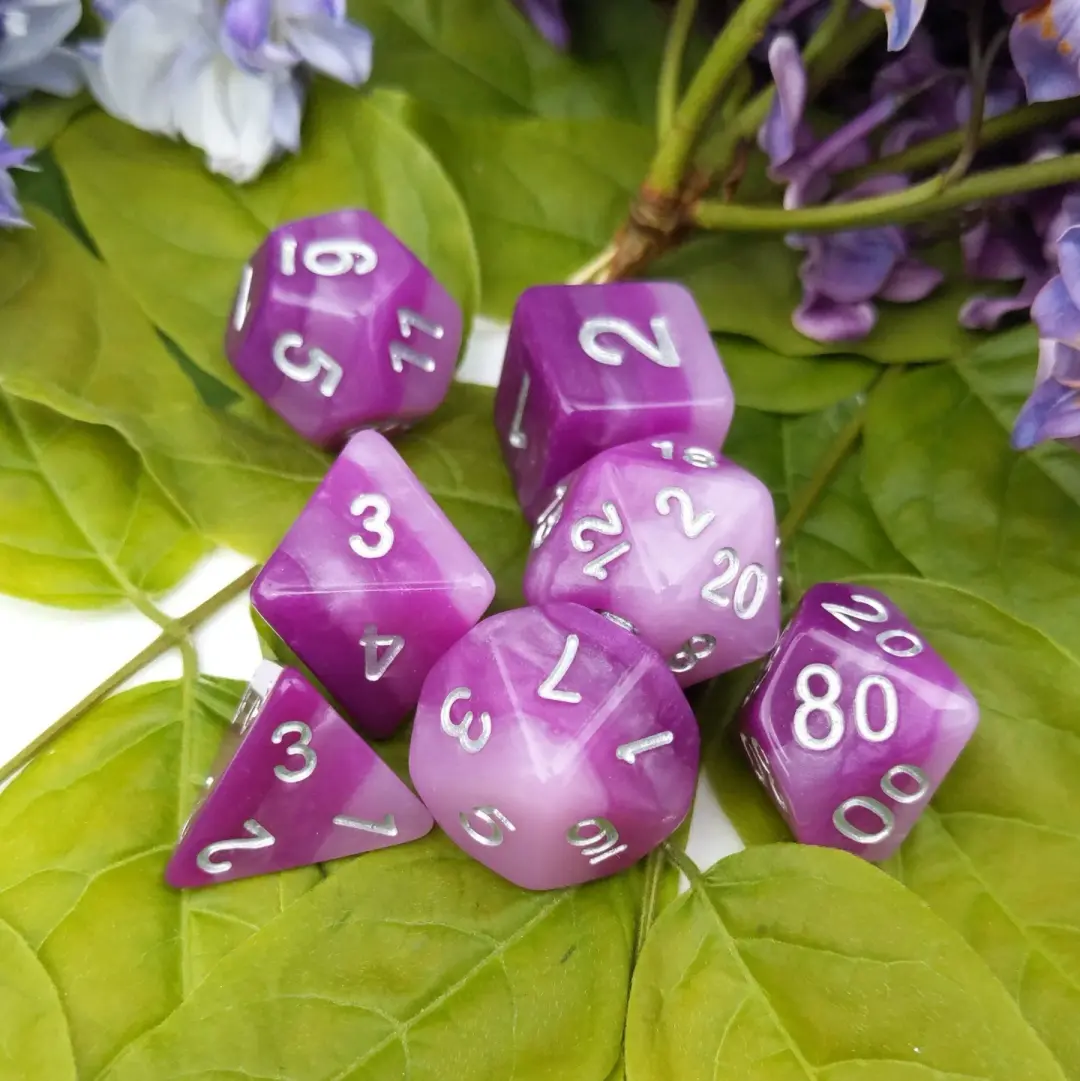 Purple Ombre Dice Set – 7-Piece Pearly Purple Layered DnD Dice