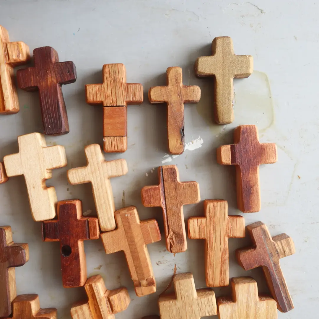 The Rugged Pocket Cross Collection