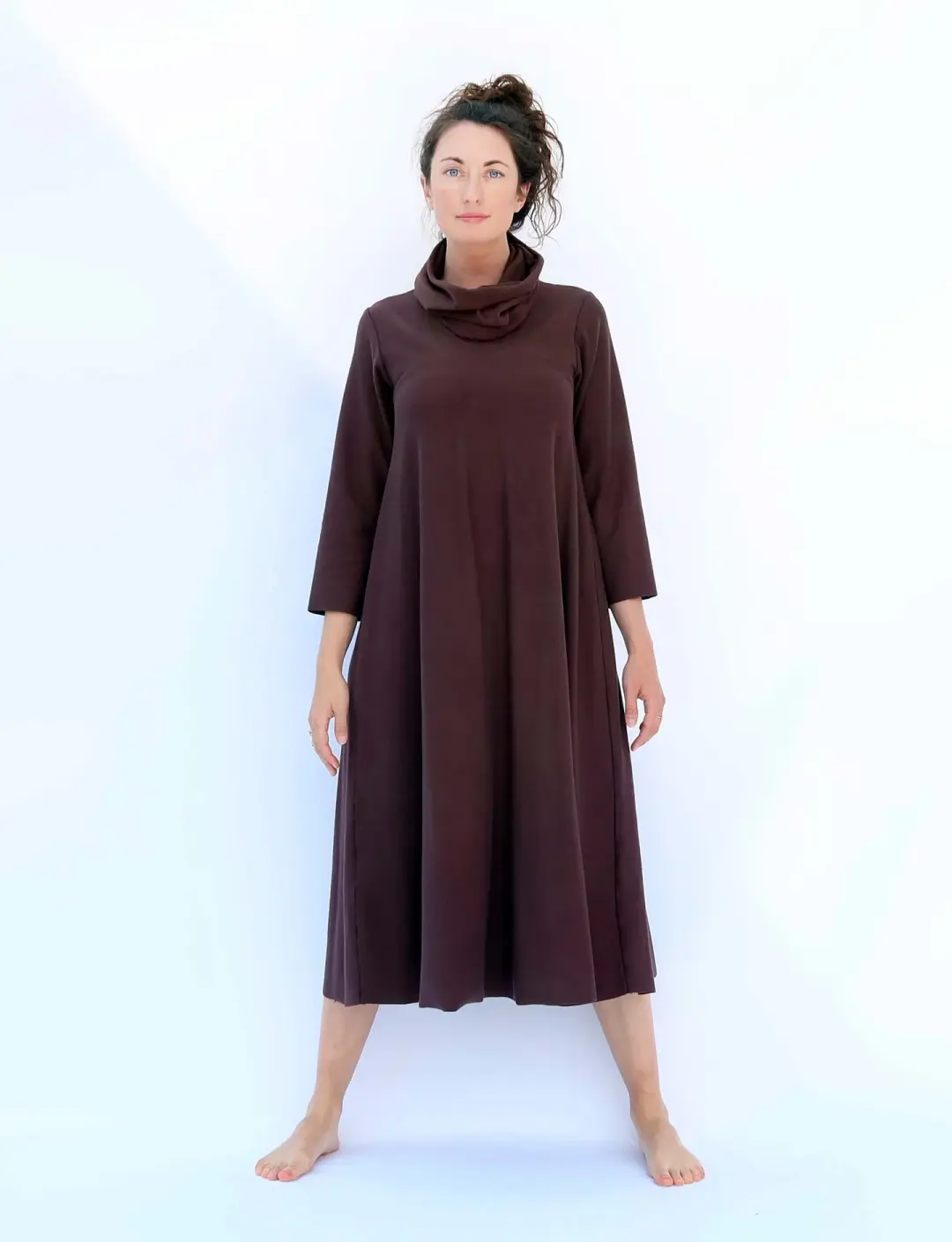 Half Cowl Wanderer Below Knee Dress