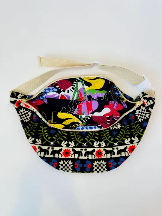 Mini Messenger Bag - Guardians