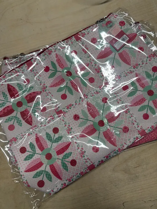 Berry & Sage Vinyl Pouch