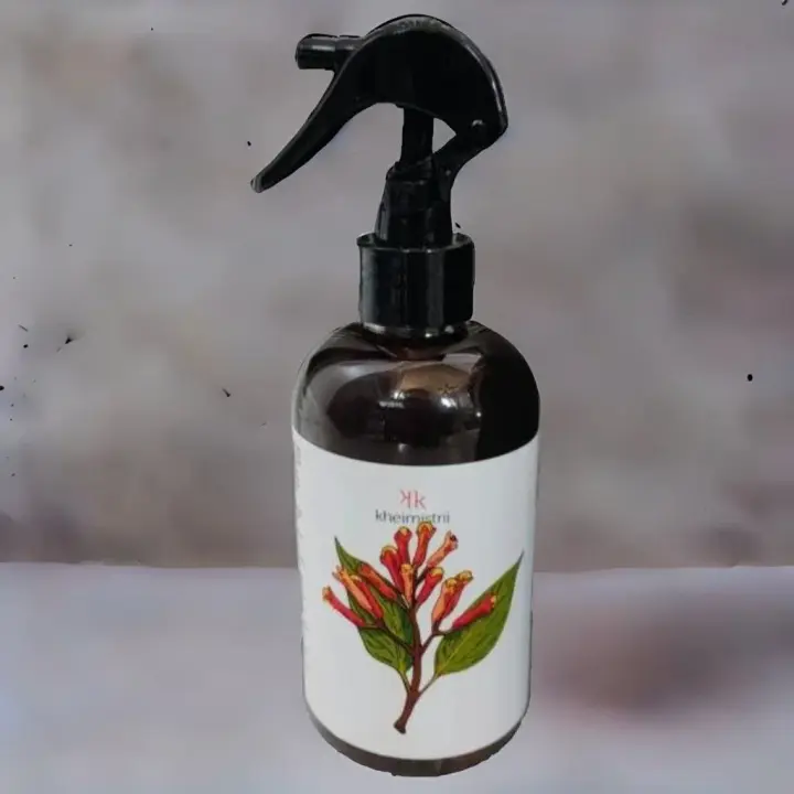 Clove Warming Scalp Spray