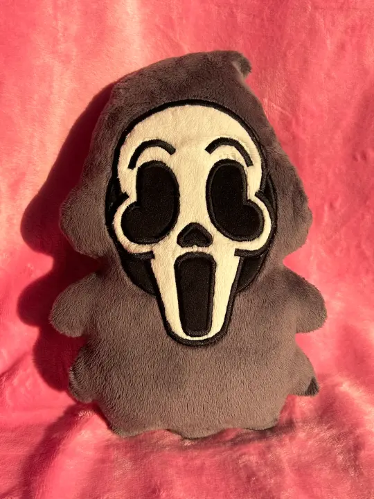11" GHOST PLUSH