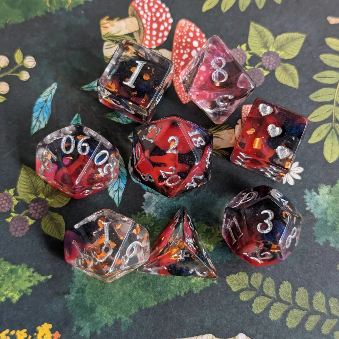 Heart Piercer Dice Set – 8 or 12-Piece Red Shimmer DnD Dice with Heart D6 | Fennek & Finch
