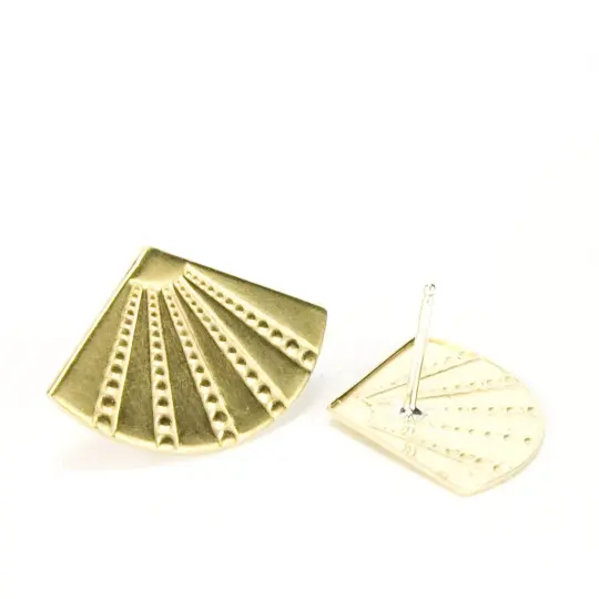 Recast Deco Fan studs