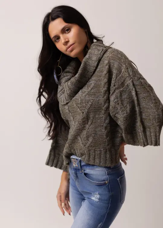 Nikkola Sweater in Moss