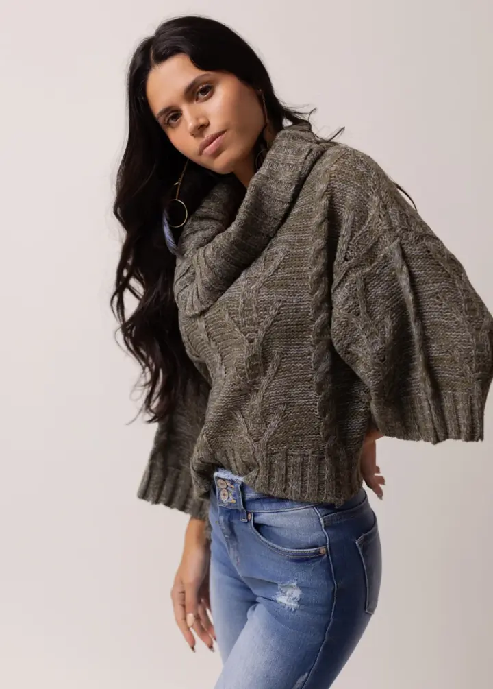 Nikkola Sweater in Moss