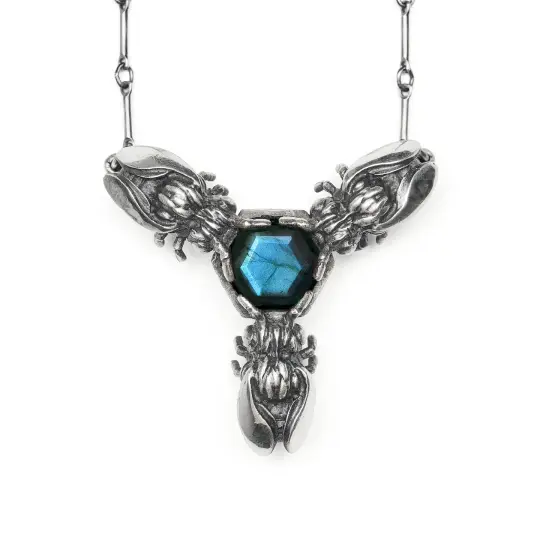 The Hidden Chamber. Labradorite Necklace *Limited*