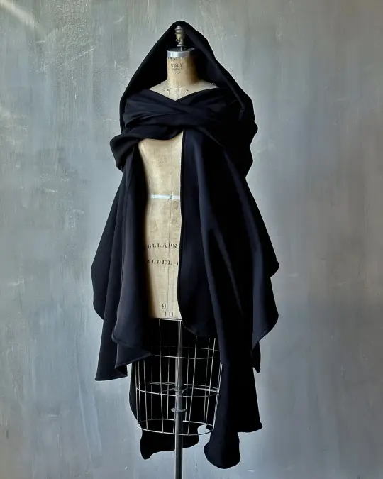 Mythic Cape in Organic Cotton Fleece (Pre-Order)