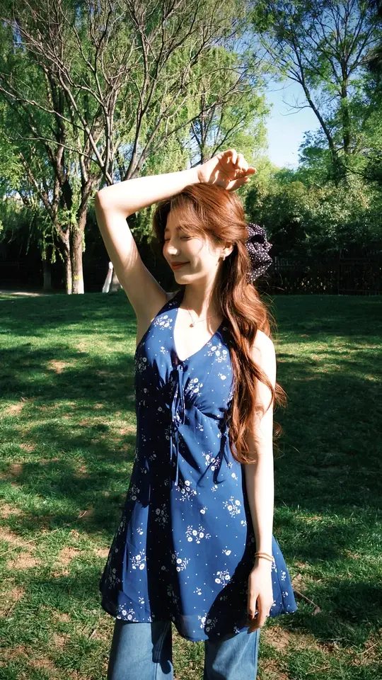 American-style Sleeveless V-neck Suspender Dress R9100