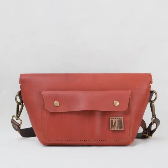 Commuter in vintage cognac