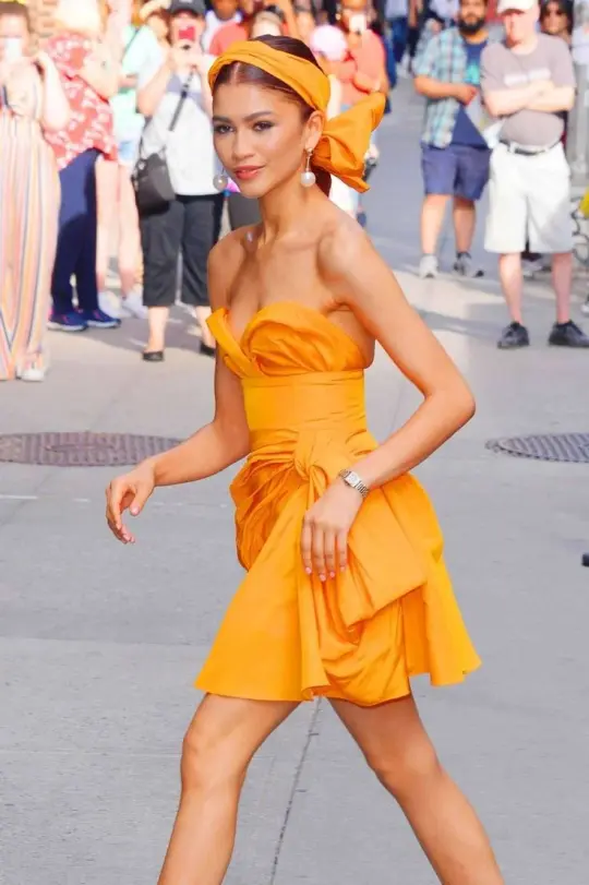 Bright yellow bandeau irregular skirt design sexy short skirt homecoming dress R2504