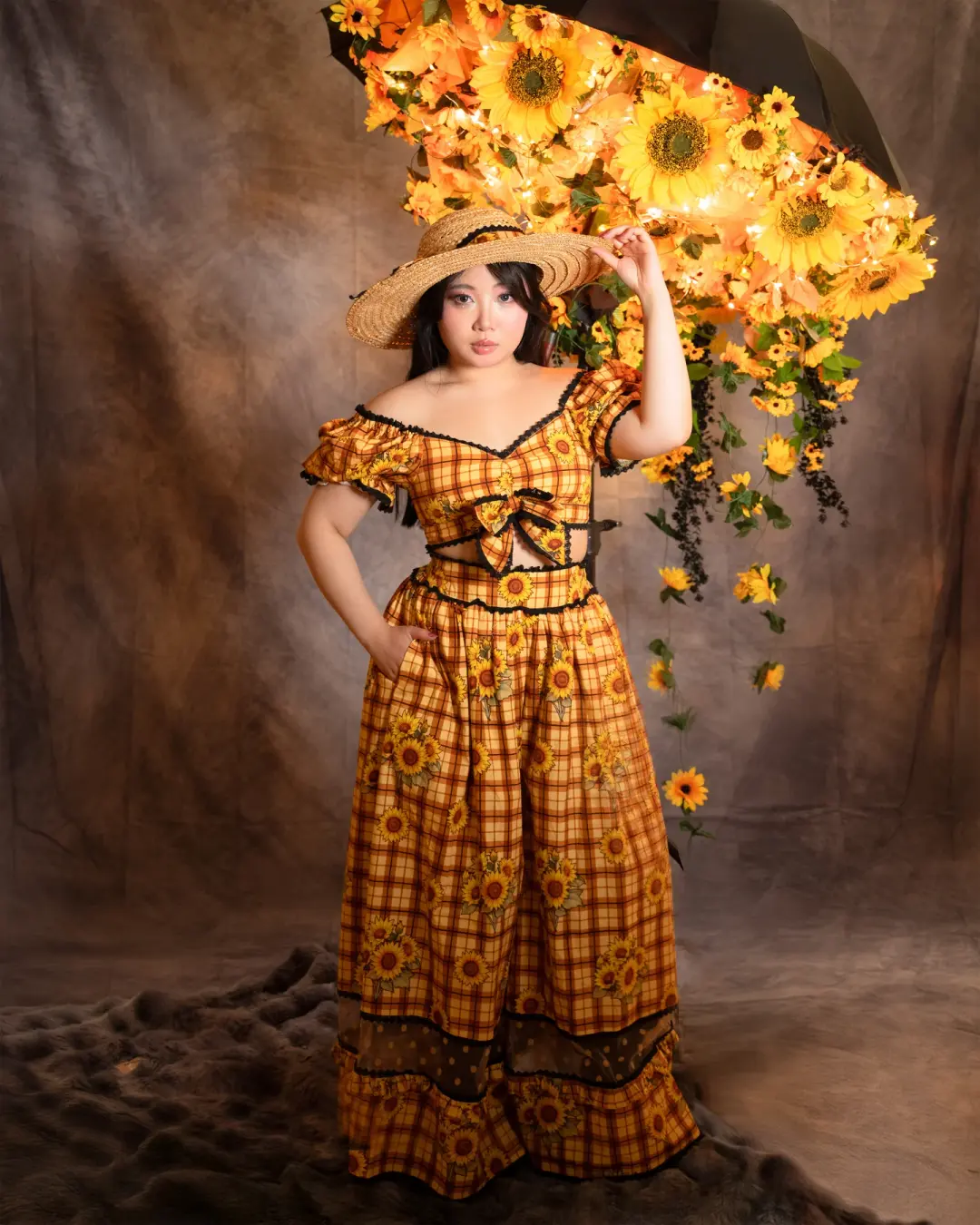 Sunflower Carousel Pants (Pre-Order CLOSED)(ESD: November 15th - 30th, 2026)