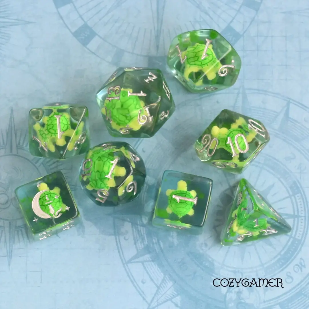 Turtle Dice Set – 8-Piece Tiny Animal DnD Dice | Fennek & Finch