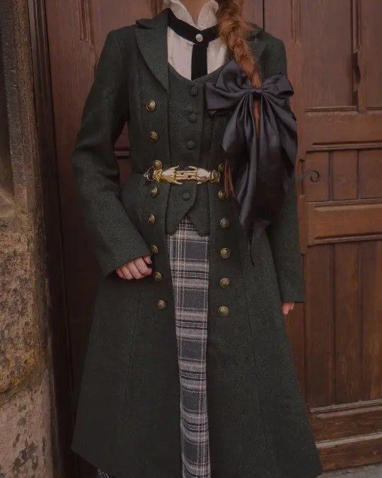 Doreen 15 |Vest-Layered 100% Wool Coat