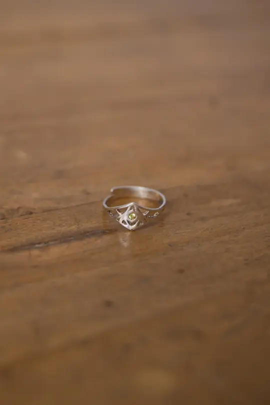 Bague "Mira stilla" en argent et péridot