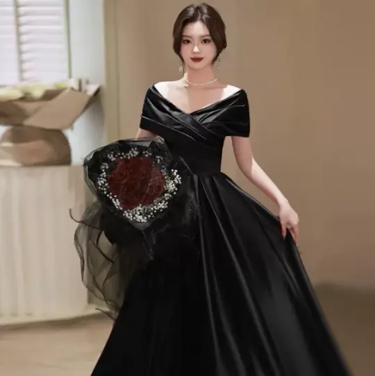 Black Elegant Prom Gown , Silky Satin Maxi Evening Dress Celebrity Dress RS1629