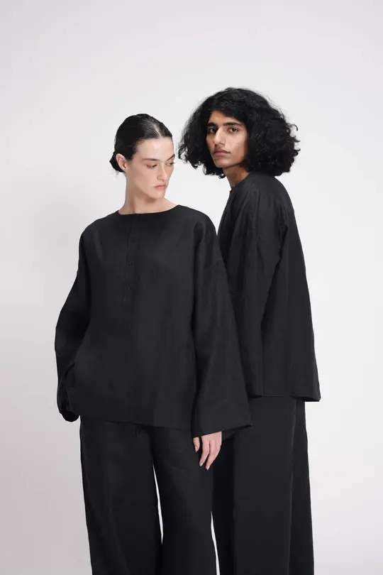 LINEN FULL SLEEVES TOP