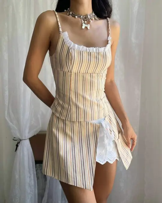 Yellow striped suspenders slim waist slimming sexy short skirt homecoming dress R3983