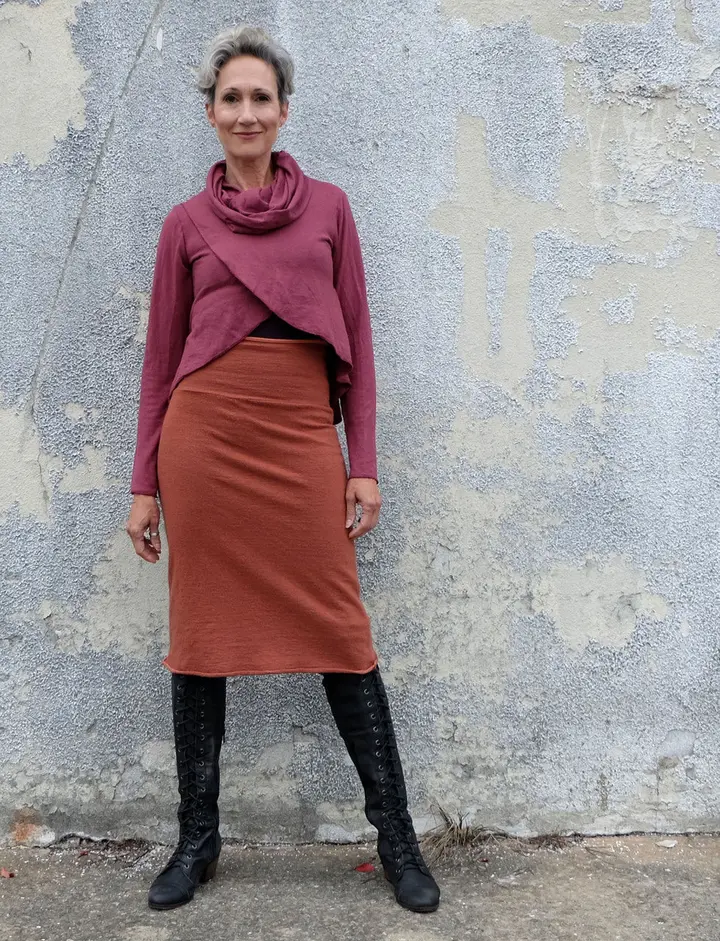 Chunky Cowl Petal Front Cropped Shirt
