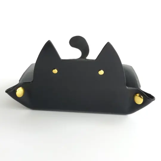 Cat Dice Tray in Black | Foldable PU Leather Rolling Tray for DnD