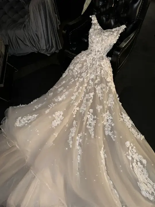 Light apricot halter-neck A-line long ball gown/bridal dress R8746