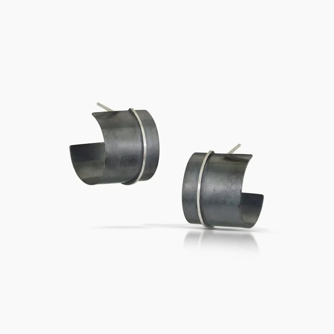 Wide Eclipse Line Hoop Earrings
