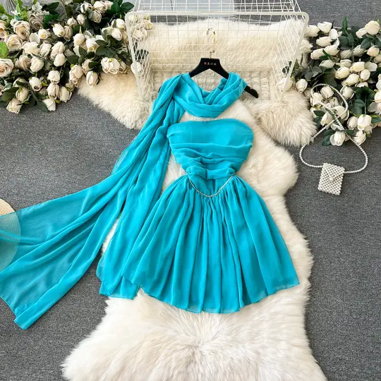High-end banquet dress sexy tube top pleated slim fit short temperament dress R2318