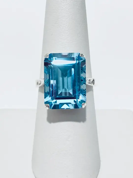 Natural Blue Topaz Ring, Size 8, Cushion Cut Rectangle Gem, D225 - Ready to Ship