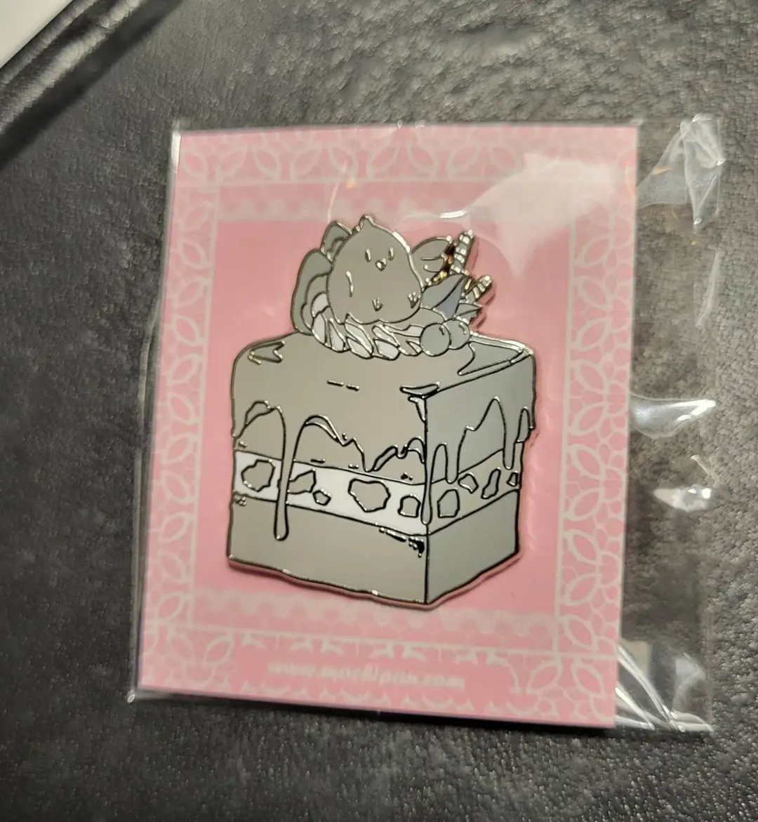 Silver Cake Pin