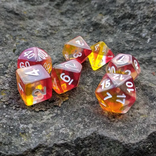 Fire Light Dice Set – 7-Piece Red White Yellow Layered Transparent DnD Dice