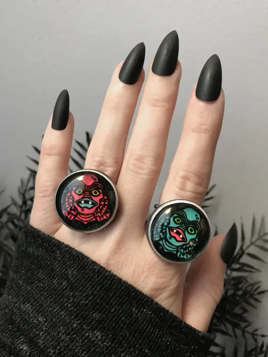 Large Round Creature Orbit Rings - Size 11 left