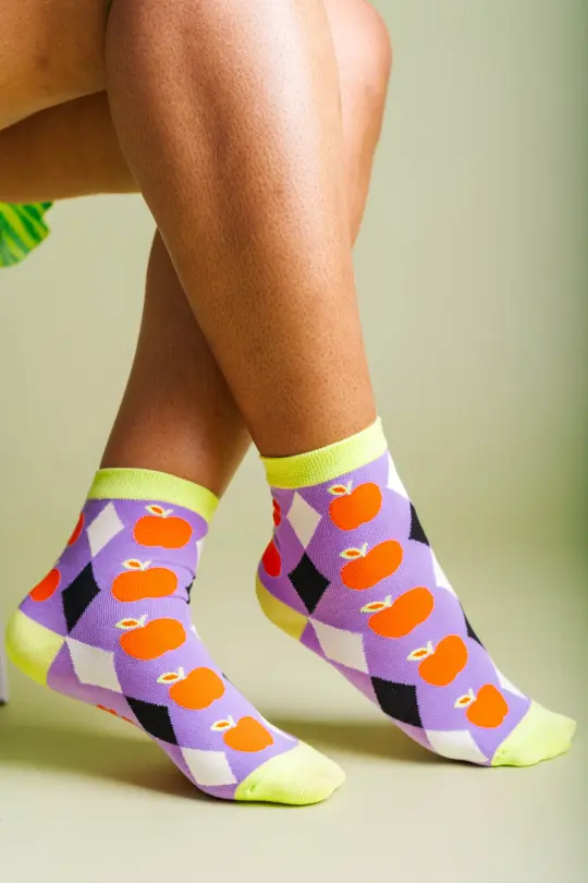 WITCHY ARGYLE APPLE SOCKS