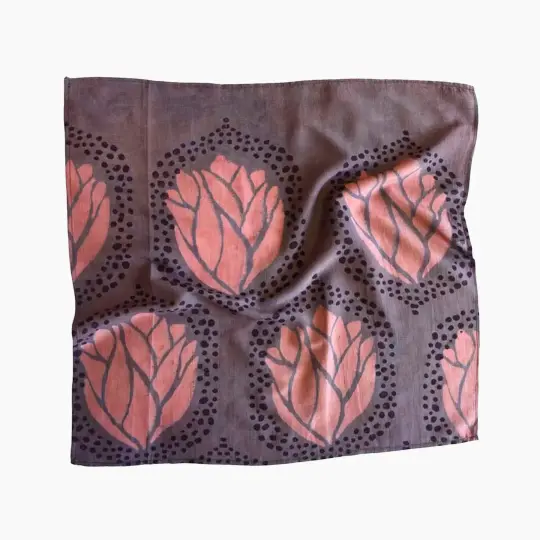 Mia Bandana