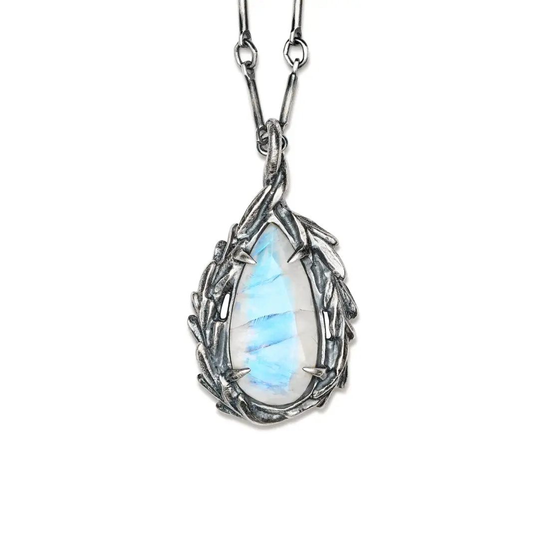 Dreaming Stone. Moonstone Necklace.