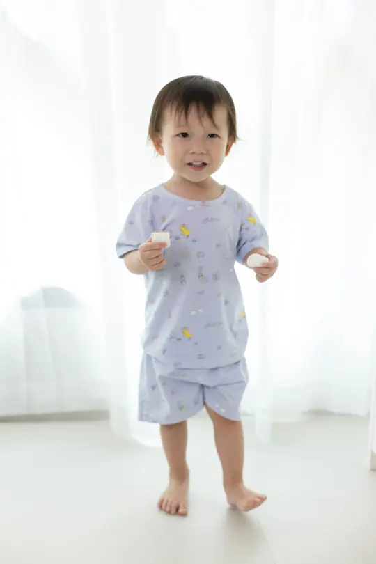 Short-Sleeve Pyjamas Set - Rain And Cozy