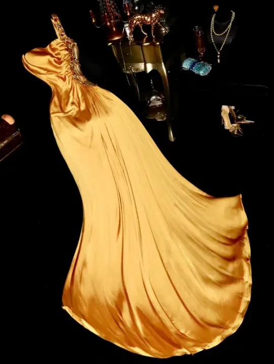 Gold satin one-shoulder fitted waist elegant long ball gown R6854