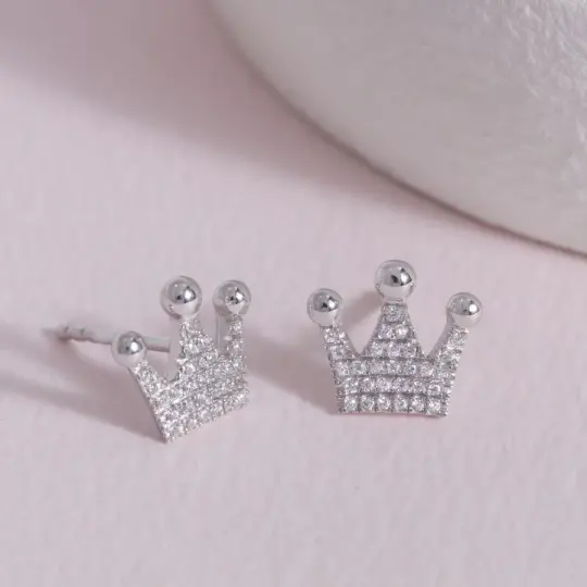 Queen Of All Things Earrings