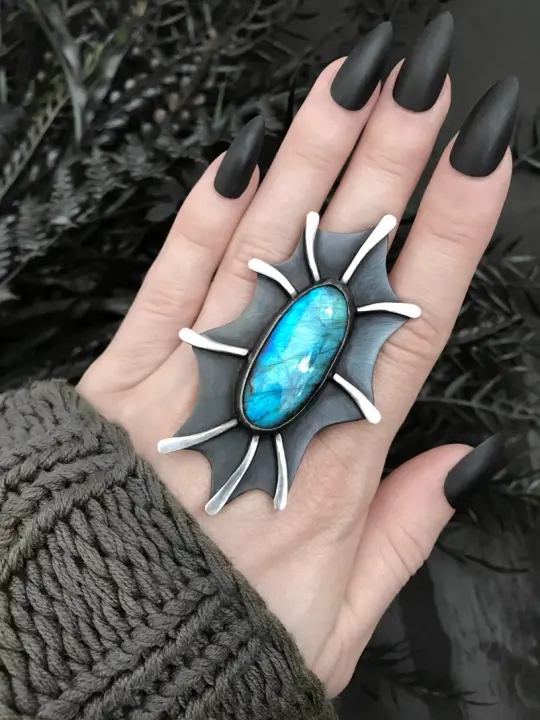 Labradorite Creature Ring
