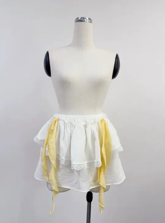 SAMPLE #422 - S Lace And Ribbon Mini Skirt - White / Yellow