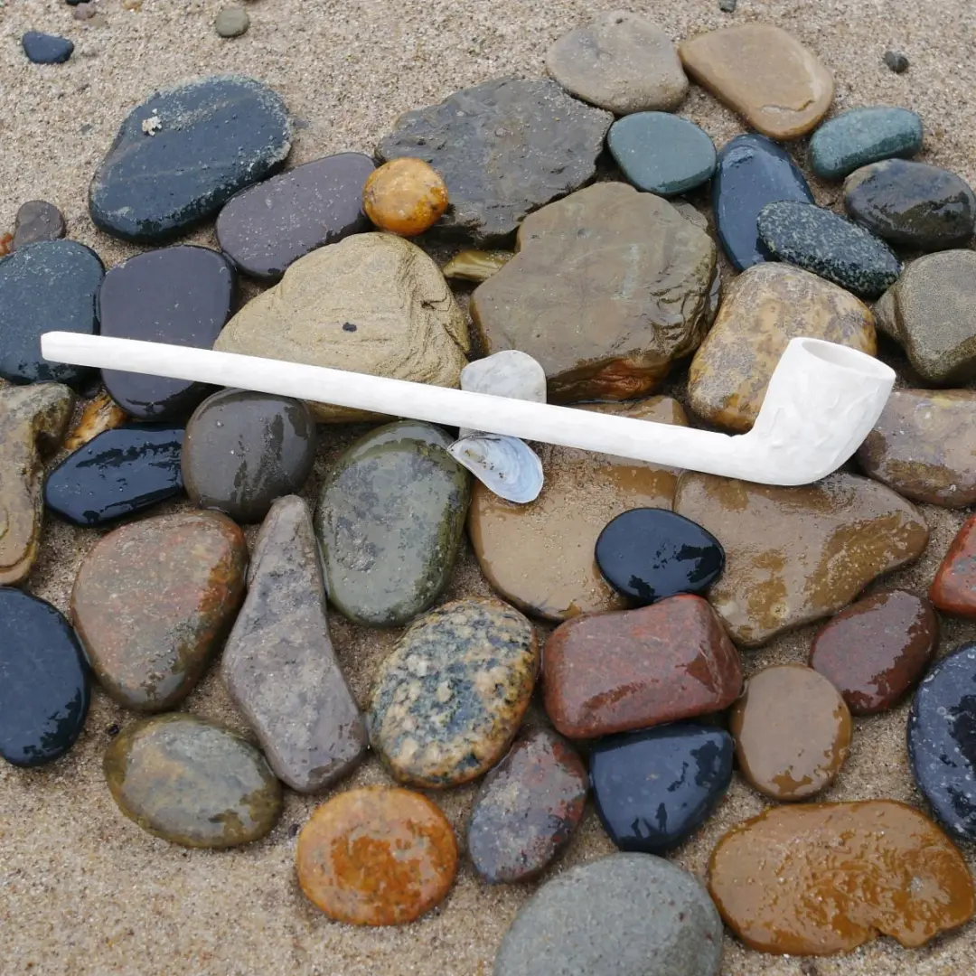 Horseman Clay Pipe