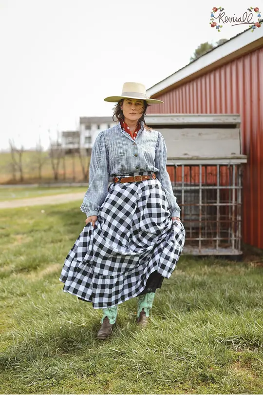 White Bear Skirt in Buffalo Check-XL