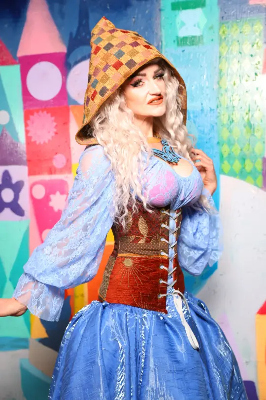 Hooded Vixen in Wandering Sun Patchwork - The World of Laughter and Hopes Collection
