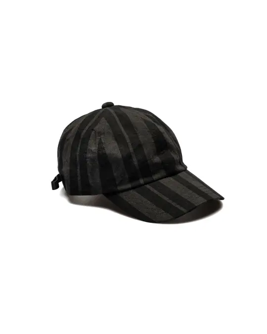 MAN-TLE R21C3 Deep Cap Grey Theatre Wax